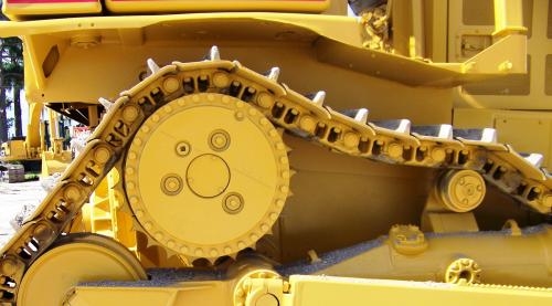 Repuestos para maquinaria pesada: cat,deere,komatsu,otros en Panamá